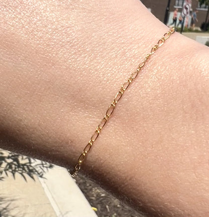 Figaro Chain Bracelet - Gold Filled